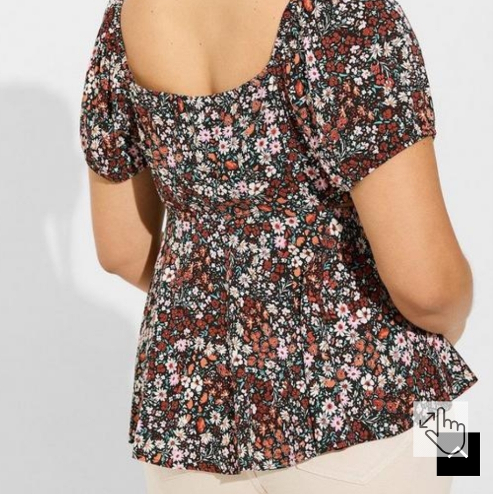 Babydoll Floral Shirt With Side Cutouts Top - Picture 5 of 5